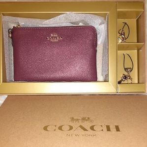NWT Coach Wristlet Charm Set